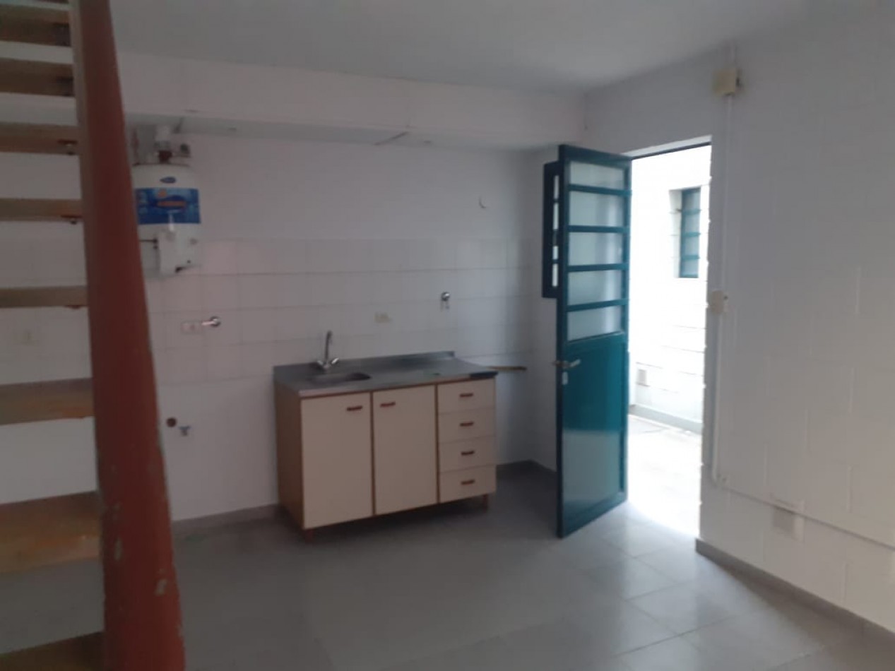 SE ALQUILA DPTO CENTRICO 1 DORM