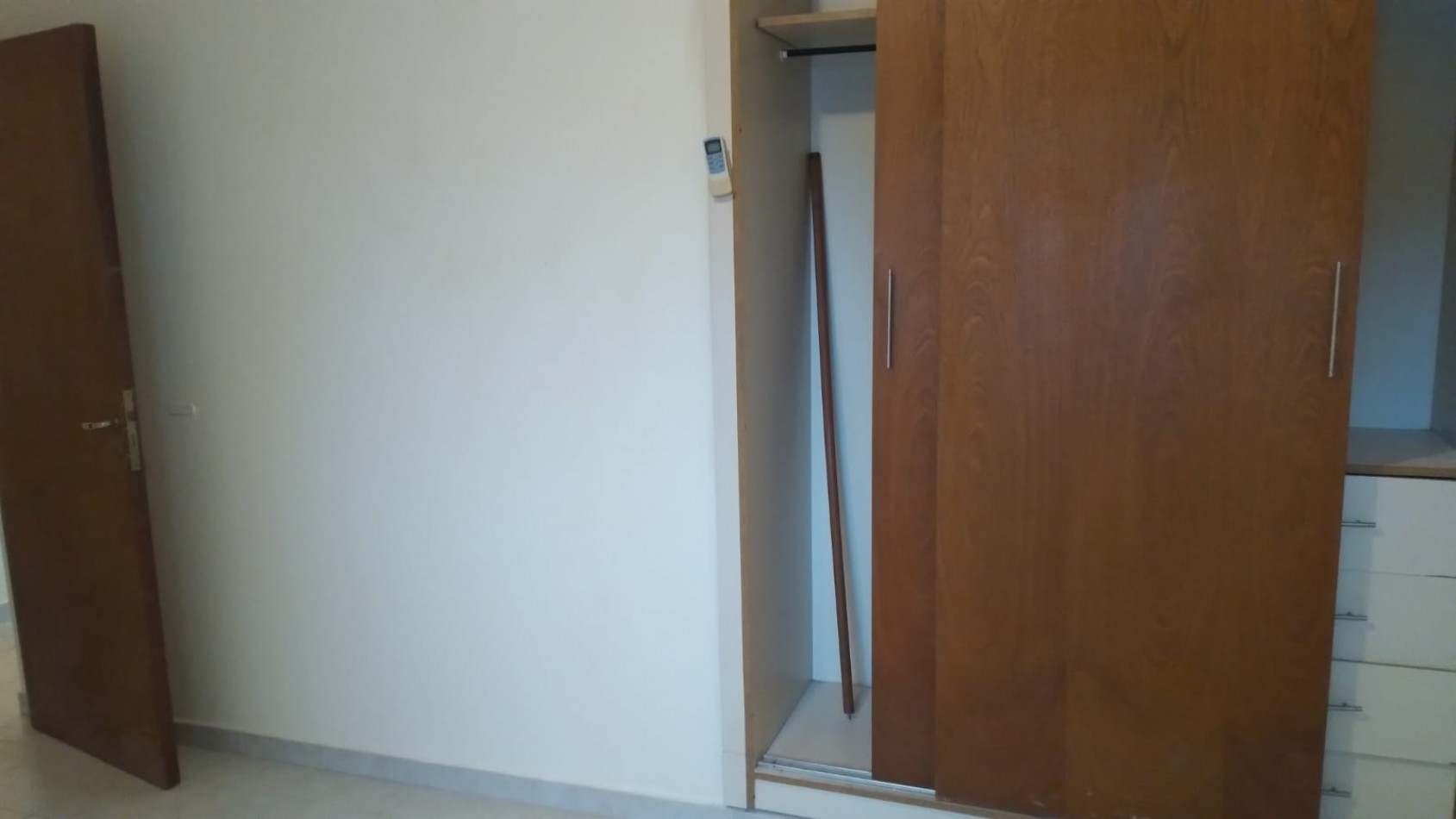 SE ALQUILA DPTO 2 DORM CENTRICO