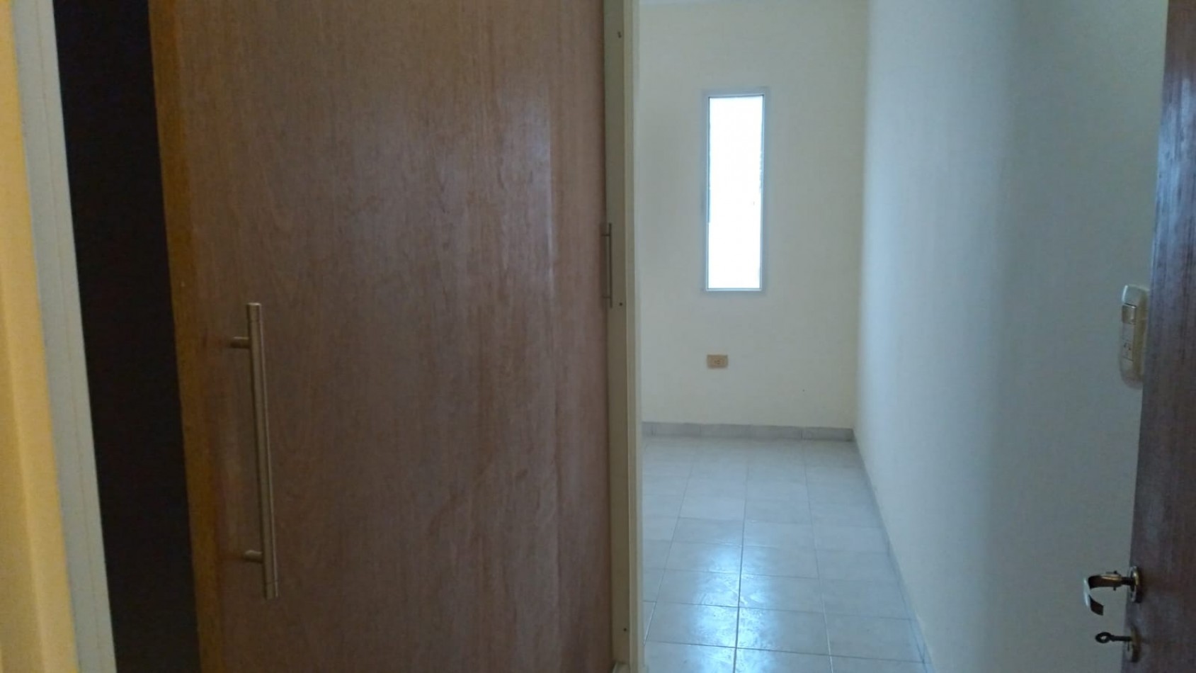 SE ALQUILA DPTO 2 DORM CENTRICO