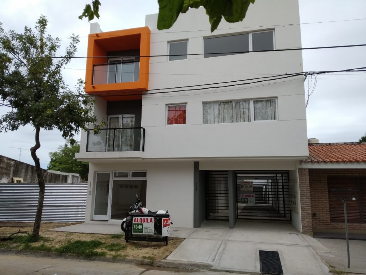 SE ALQUILA DPTO CERCANO A UCES