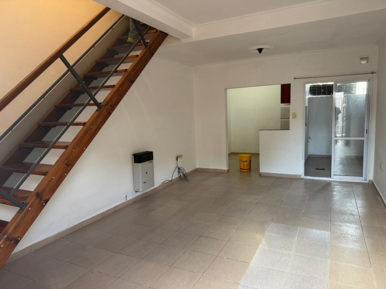 SE ALQUILA DPTO 2 DORM EN B° BELGRANO