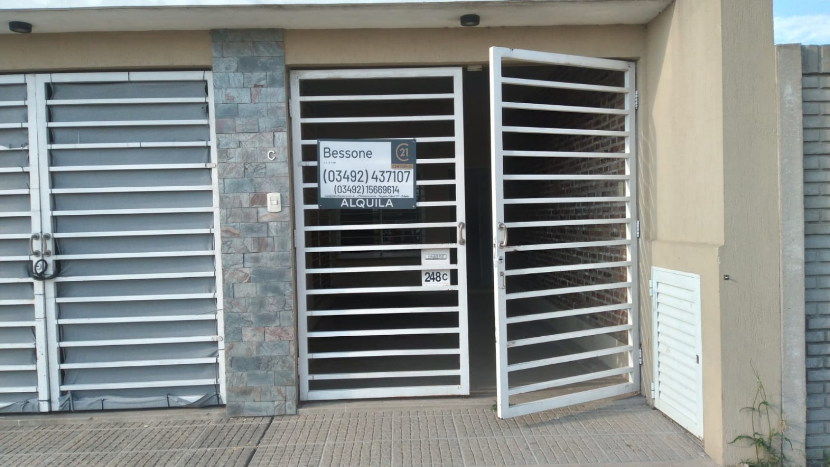 SE ALQUILA CASA PH EN BARRIO LOS ARCES