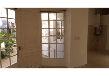 SE ALQUILA DPTO 1 DORMITORIO CENTRICO INTERNO