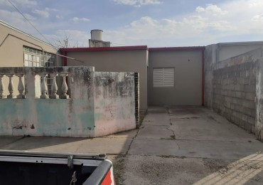 SE ALQUILA CASA DE 3 DORMITORIOS