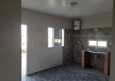 SE ALQUILA DPTO 1 DORM EN PLANTA ALTA